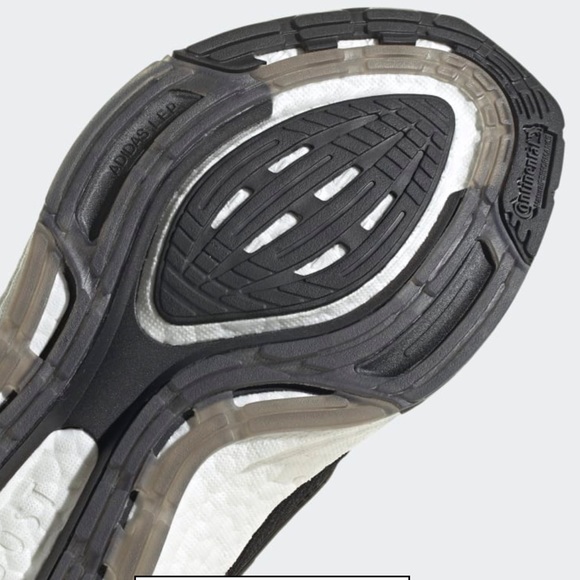 - ADIDASULTRABOOST 22 RUNNING SHOES size 7 women - Picture 7 of 15